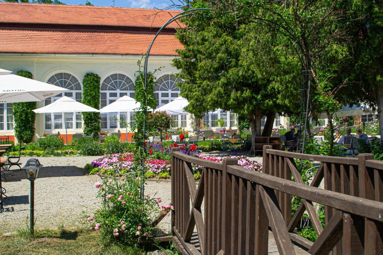 אווריג Vila Rozalia Garden Gate מראה חיצוני תמונה