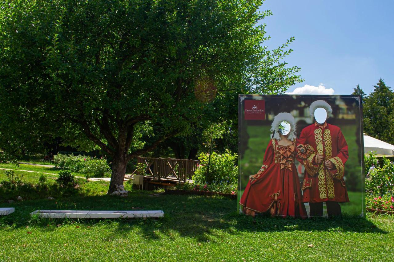 אווריג Vila Rozalia Garden Gate מראה חיצוני תמונה