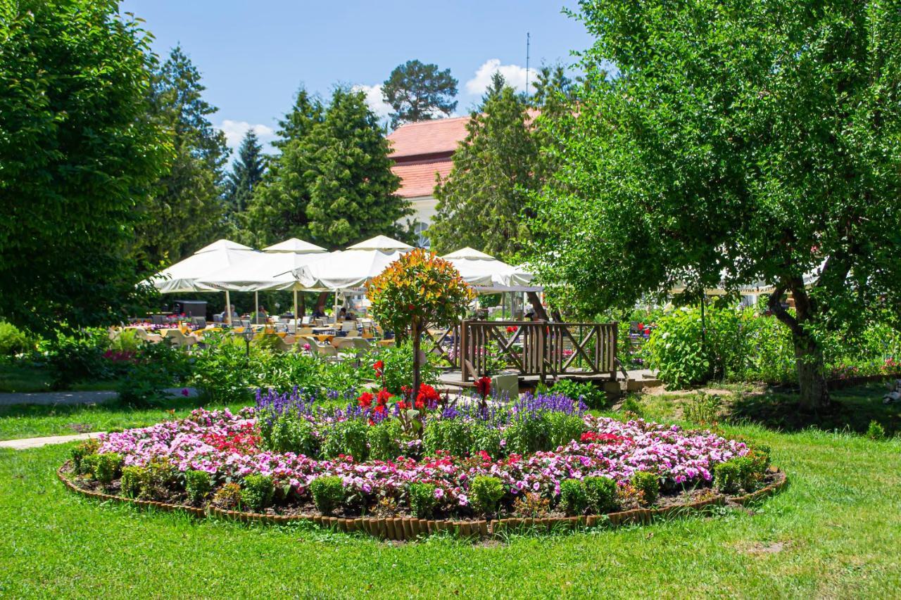 אווריג Vila Rozalia Garden Gate מראה חיצוני תמונה