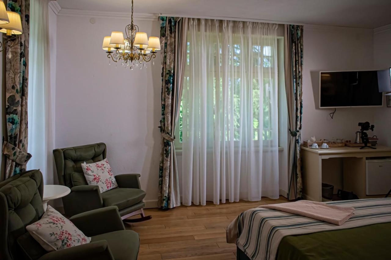 אווריג Vila Rozalia Garden Gate מראה חיצוני תמונה