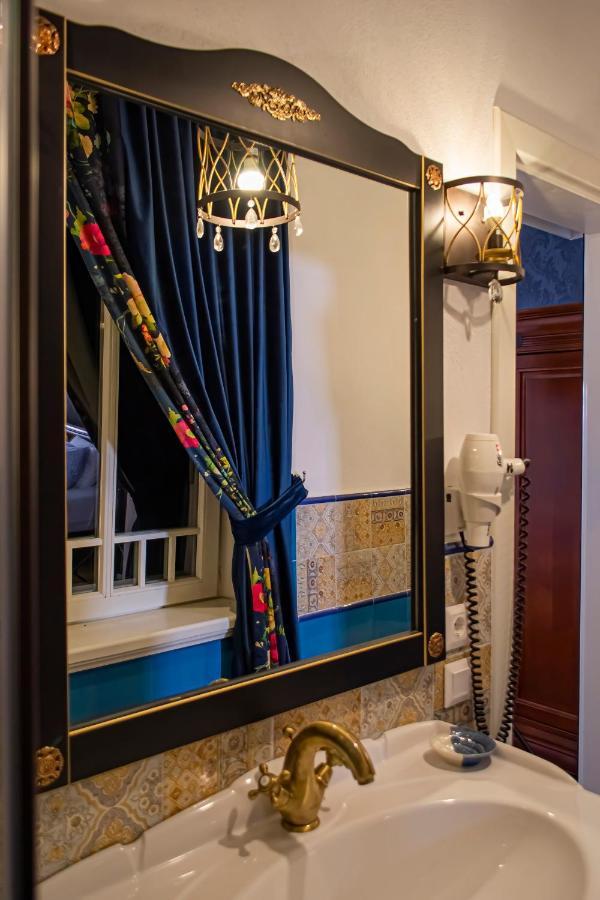 אווריג Vila Rozalia Garden Gate מראה חיצוני תמונה